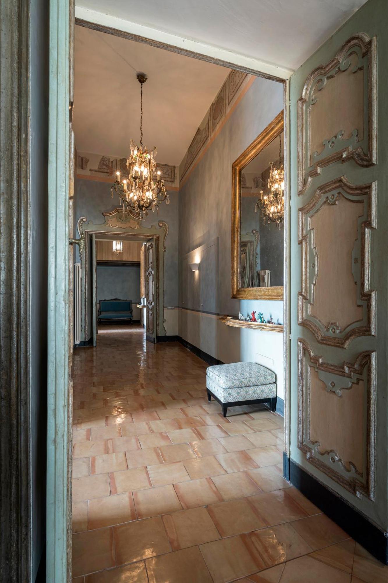 Starhost - Dimora Copeta Apartment Salerno Bagian luar foto