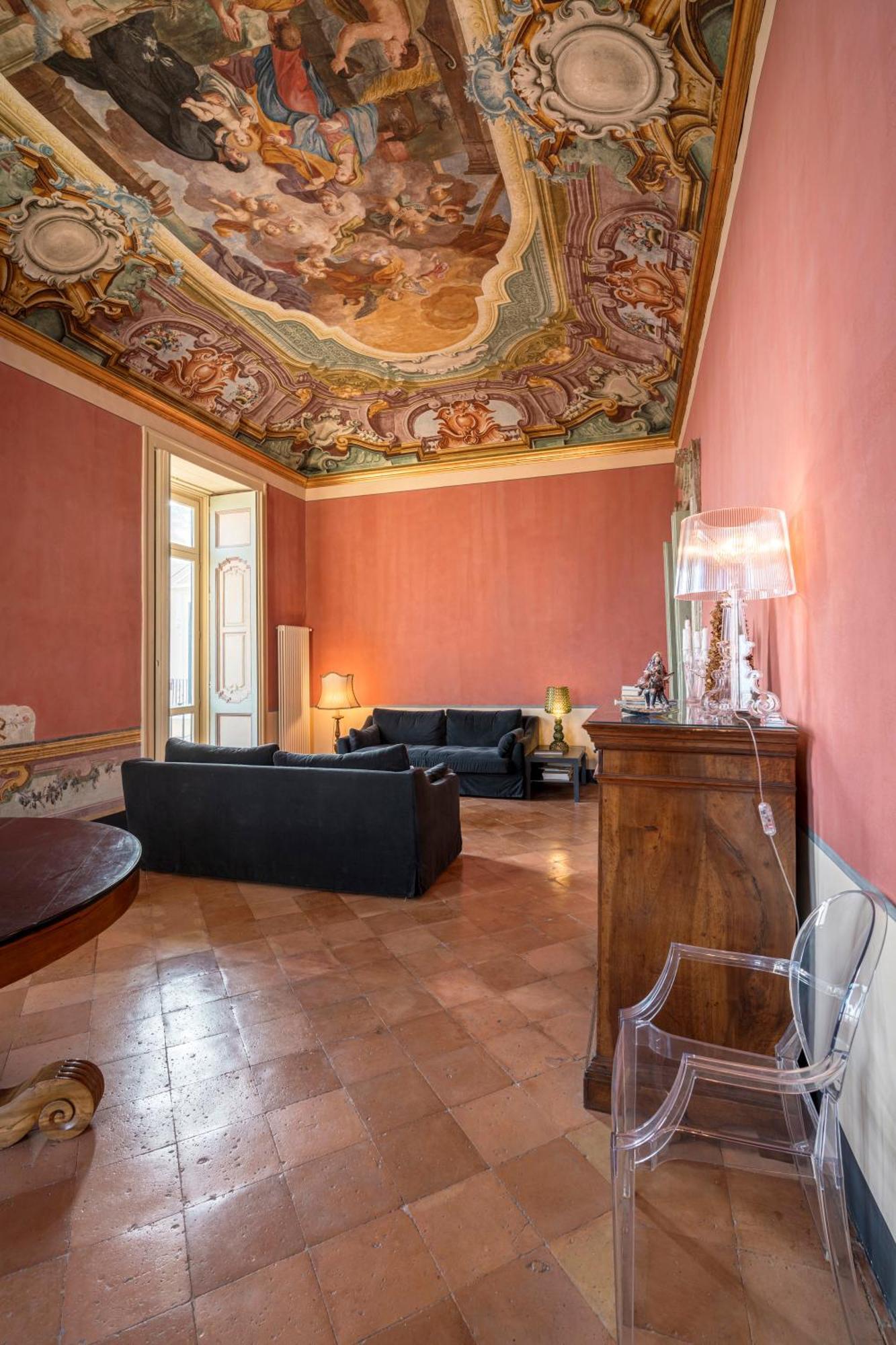 Starhost - Dimora Copeta Apartment Salerno Bagian luar foto